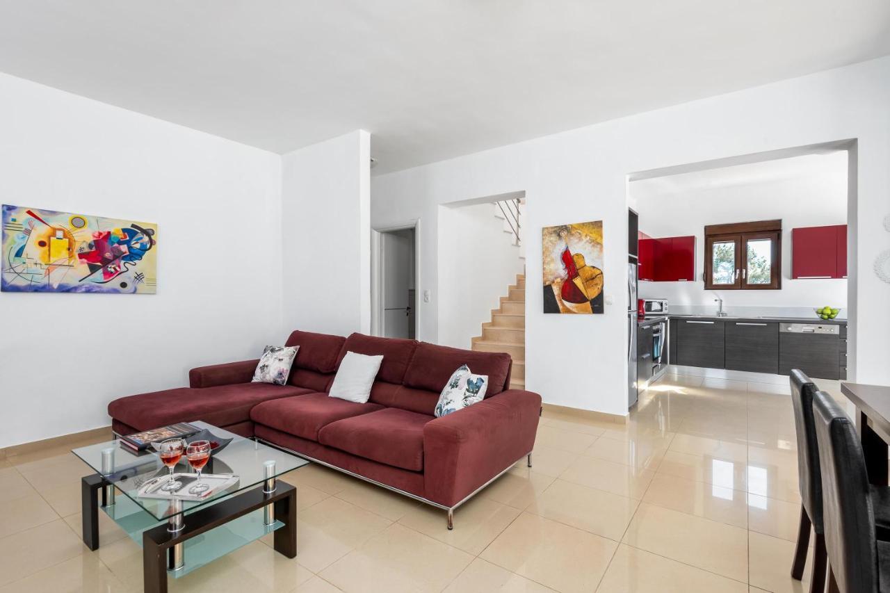 Aggelina Villa Πεύκος Εξωτερικό φωτογραφία